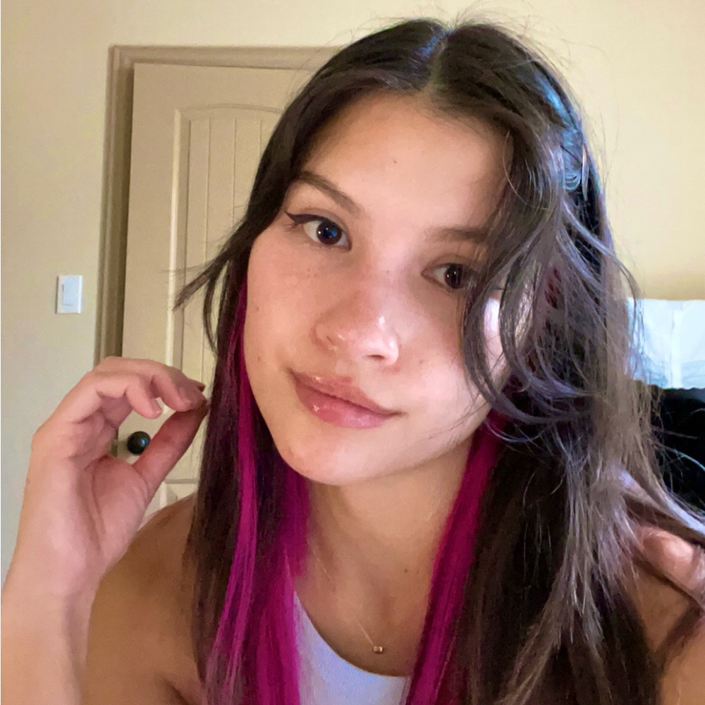 Meet your Posher, Mercedes